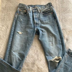 Women’s Levi 501 skinny jeans